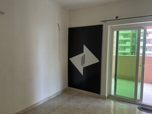 Room in 3.5 BHK Apartment at Prateek Grand City, Siddharth Vihar – for Rent