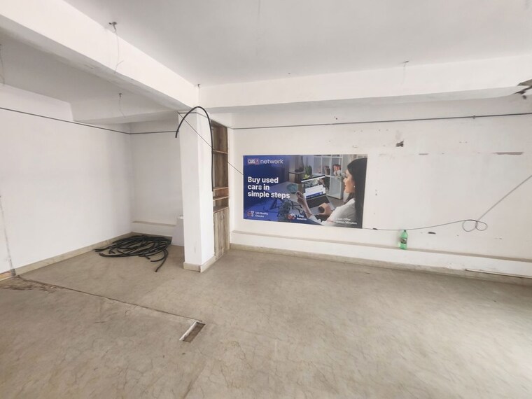  Parking, dlf industrial area Commercial Office Space 900 Sq.Ft. In Dlf Industrial Area Faridabad 10773841