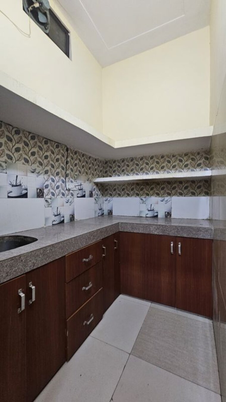 Kitchen, vishesh-khand 1 RK 250 Sq.Ft. Independent House In Gomti Nagar Lucknow 10773869