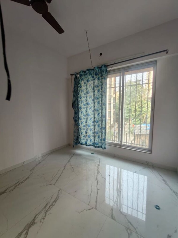 Room, m-and-m-jay-shital-chs 1 RK 300 Sq.Ft. Apartment In Dahisar West Mumbai 10773798