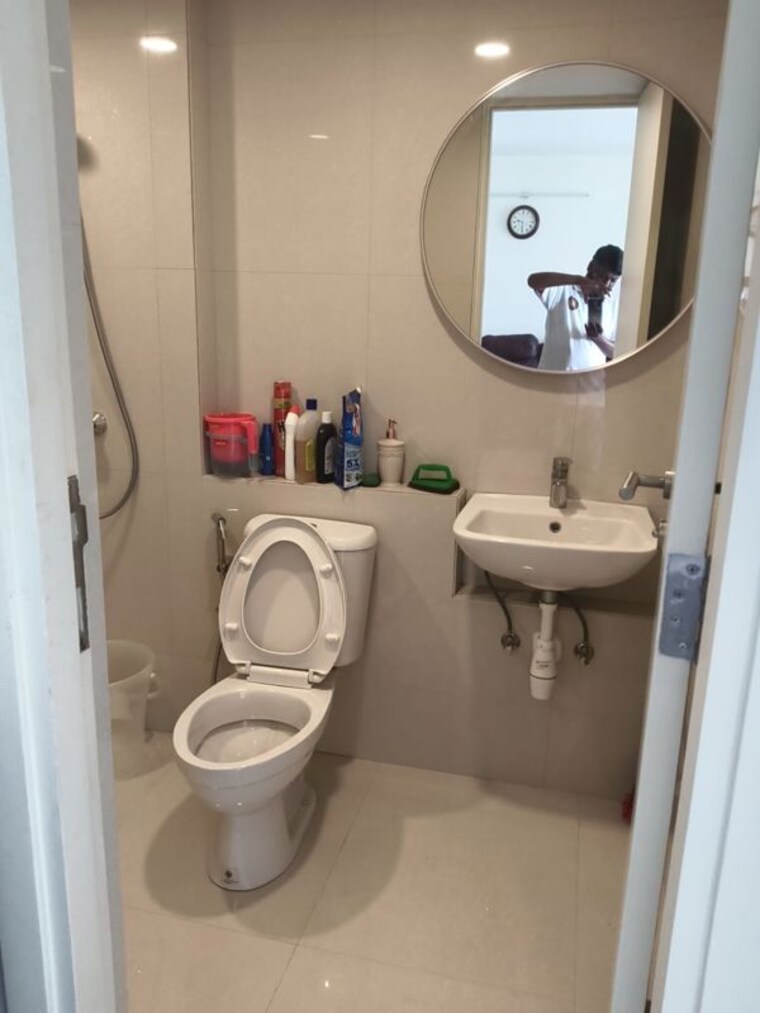Bathroom, house-of-hiranandani-devanahalli 1 Bedroom 655 Sq.Ft. Apartment In Devanahalli Bangalore 10773892