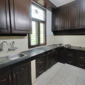 Kitchen in 3 BHK Builder Floor at Sector 57 – for Rent