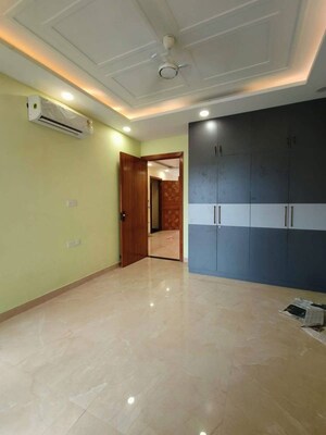 2 BHK Builder Floor For Rent in Sector 52