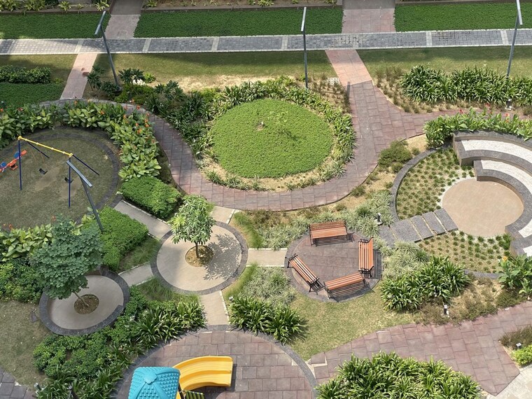 Garden, silverglades-the-melia 3.5 Bedroom 1845 Sq.Ft. Apartment In Sohna Sector 35 Gurgaon 10773882