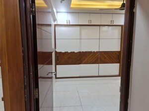 Bathroom in 3 BHK Apartment at Vasavi GP Trends, Nanakramguda – for Rent