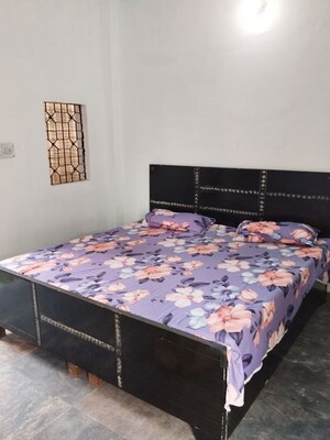 2 BHK Apartment For Rent in Supertech Ecociti, Sector 137