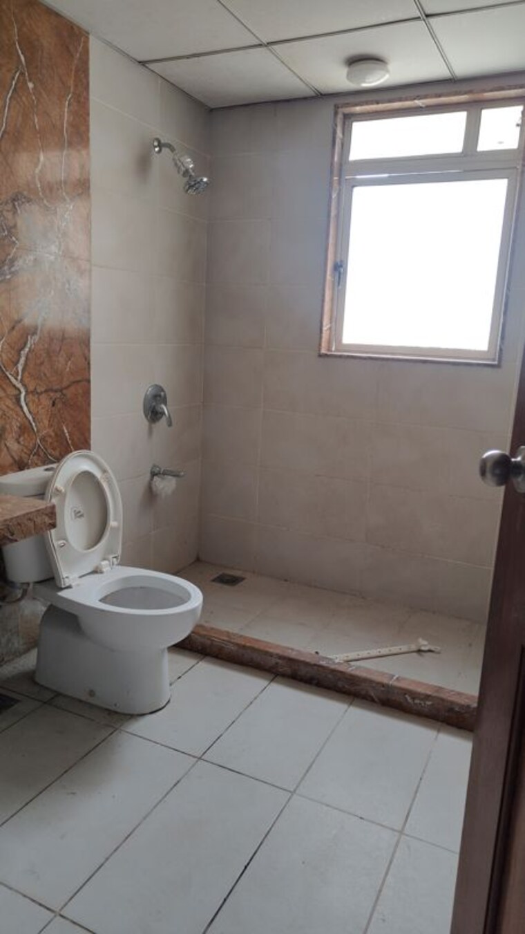 Bathroom, godrej-park-ridge 2 Bedroom 526 Sq.Ft. Apartment In Manjari Pune 10773970