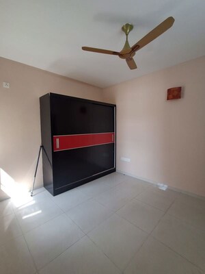 Room in 3 BHK Apartment at Mythreyi Naimisha, Wilson Garden – for Rent