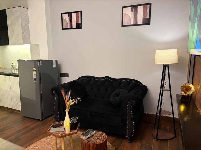 Living Room, saket 1 Bedroom 600 Sq.Ft. Builder Floor In Saket Delhi 10773984
