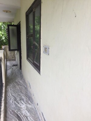 1 BHK Independent House For Rent in Sarita Vihar