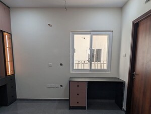 Room in 3 BHK Apartment at EIPL The Tamarind, Neknampur – for Rent