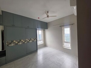 Room in 2.5 BHK Apartment at Sumadhura The Olympus, Financial District – for Rent