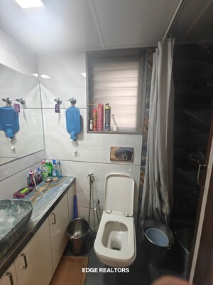 Team Area in 3 BHK Apartment at Tilak Nagar – for Sale
