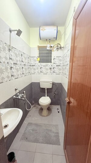 Bathroom in 1 BHK Apartment at Dasarahalli – for Rent