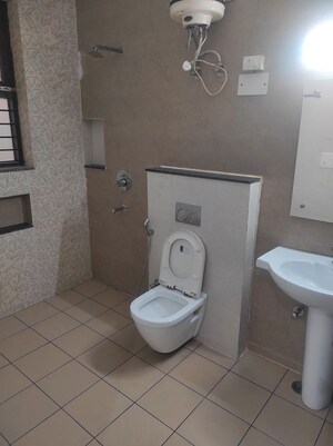 Bathroom in 3 BHK Builder Floor at Sector 46 – for Rent