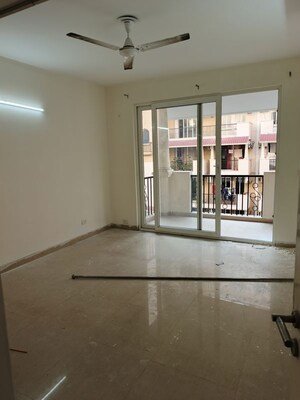 4 BHK Apartment For Rent in Emaar Emerald Floors Premier, Sector 65