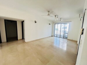 Room in 3.5 BHK Apartment at Sobha City Gurgaon, Sector 108 – for Rent