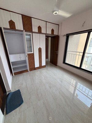 Bedroom in 2 BHK Apartment at Chaitanya Anand Lunkhod CHSL, Andheri West – for Rent