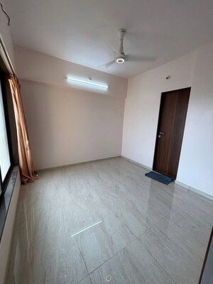 Master Bedroom in 2 BHK Apartment at Chaitanya Anand Lunkhod CHSL, Andheri West – for Rent