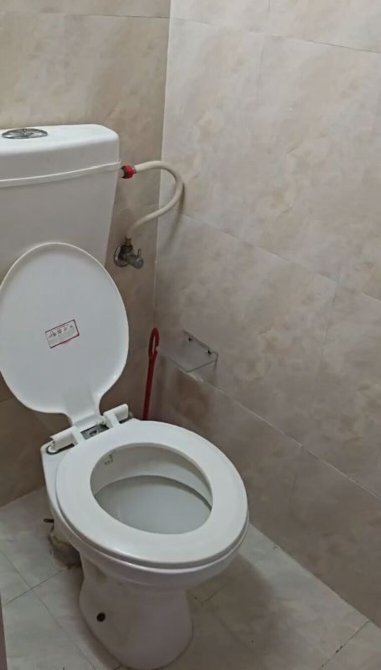 Bathroom, avl-36-gurgaon 1 Bedroom 406 Sq.Ft. Apartment In Sector 36 Gurgaon 10774224