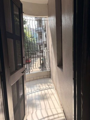 Balcony in 4 BHK Builder Floor at Sector 55 – for Rent