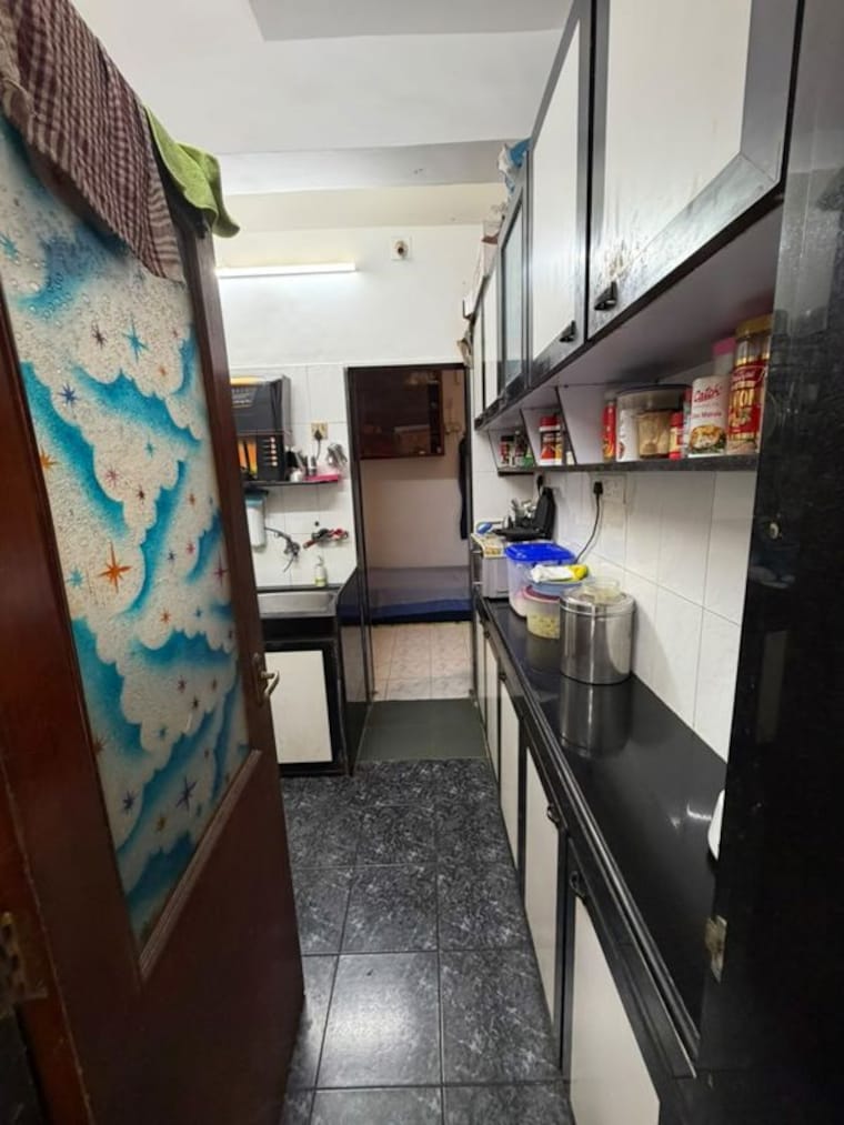 Kitchen, mohini-mansion-colaba 1 Bedroom 500 Sq.Ft. Apartment In Colaba Mumbai 10774247