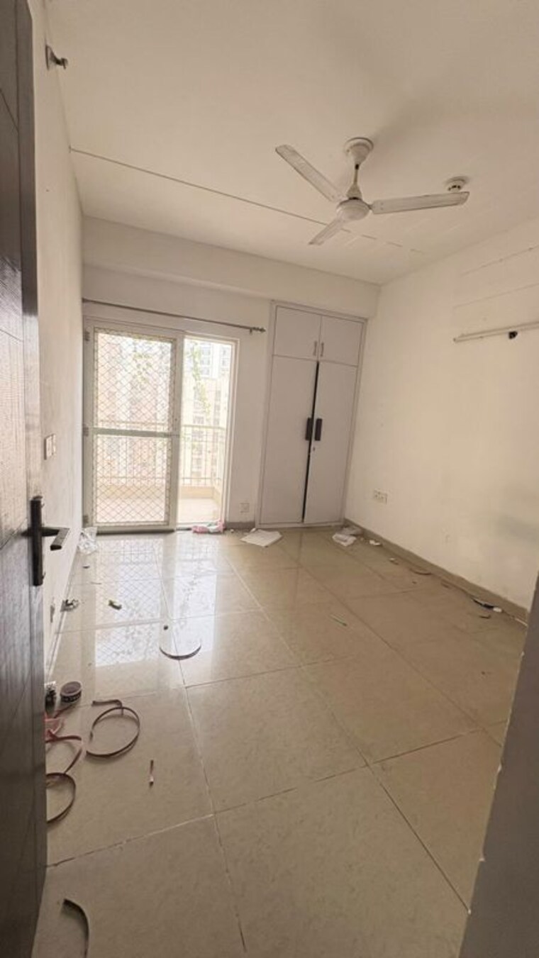 Bathroom, ajnara-le-garden  875 Sq.Ft. Apartment In Sector 16b Greater Noida Greater Noida 10774272