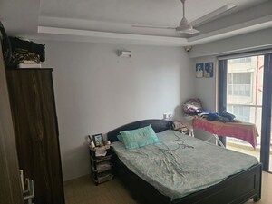 Bedroom in 3 BHK Apartment at HDIL Metropolis Residences, Andheri West – for Rent
