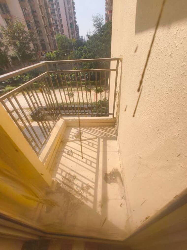 Balcony, mrg-the-meridian 2 Bedroom 681 Sq.Ft. Apartment In Sector 89 Gurgaon 10774298