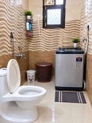 Bathroom in 1 BHK Builder Floor at Neb Sarai – for Rent