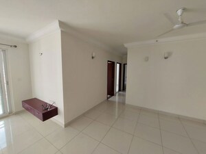 Room in 3 BHK Apartment at Hennur – for Rent