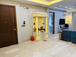3 BHK Builder Floor For Sale in Sector 57