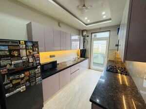 Kitchen in 3 BHK Builder Floor at Sector 57 – for Sale