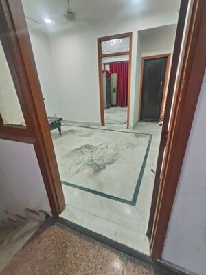 Room in 1 RK Builder Floor at Saket – for Rent