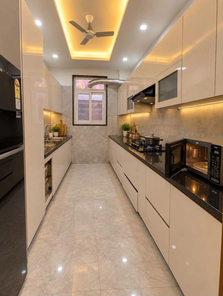 Kitchen, sector 40 3 Bedroom 1800 Sq.Ft. Builder Floor In Sector 40 Gurgaon 10774316