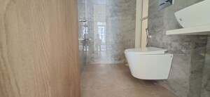 Bathroom in 1.5 BHK Apartment at Dosti Tulip, Balkum Pada – for Rent