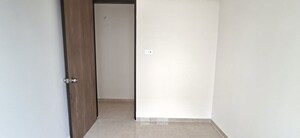 Bedroom in 1.5 BHK Apartment at Dosti Tulip, Balkum Pada – for Rent