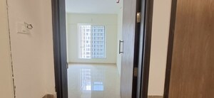 1.5 BHK Apartment – Entrance View at Dosti Tulip, Balkum Pada - for Rent