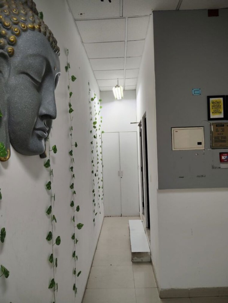 Bathroom, sector 32 Commercial Office Space 3000 Sq.Ft. In Sector 32 Gurgaon 10774328