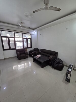 3 BHK Apartment For Rent in HBH Galaxy Apartments, Sector 43