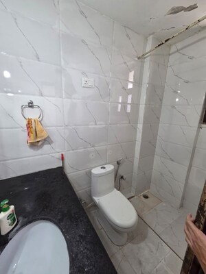 Bathroom in 3 BHK Apartment at HBH Galaxy Apartments, Sector 43 – for Rent