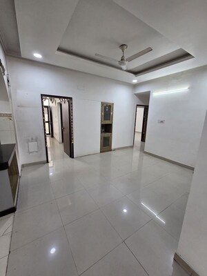 Room in 3 BHK Apartment at HBH Galaxy Apartments, Sector 43 – for Rent