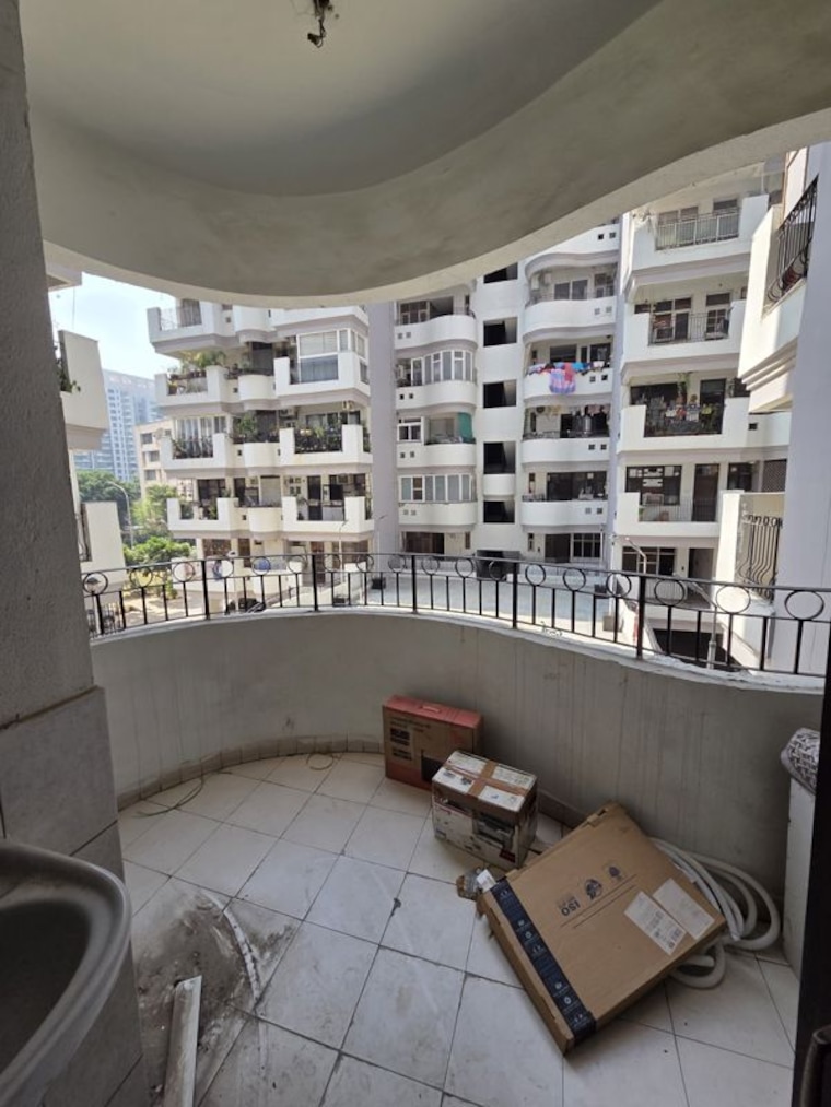 Balcony, hbh-galaxy-apartments 3 Bedroom 2550 Sq.Ft. Apartment In Sector 43 Gurgaon 10774241