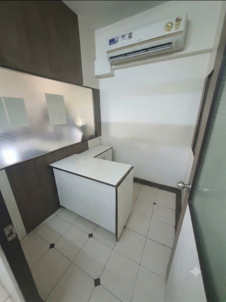 Team Area, chembur Commercial Office Space 455 Sq.Ft. In Chembur Mumbai 10774363