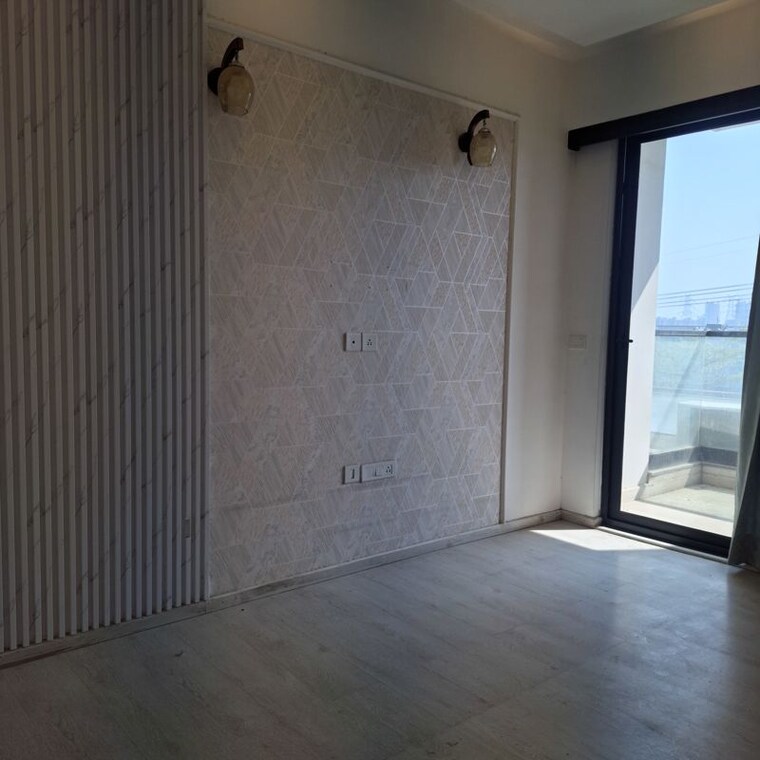 Balcony, m3m-skywalk 3.5 Bedroom 2018 Sq.Ft. Apartment In Sector 74 Gurgaon 10774375