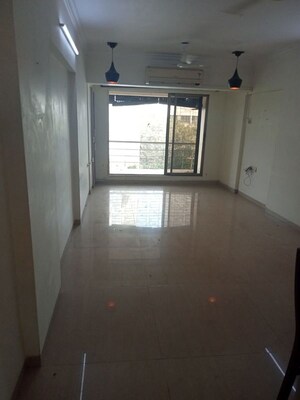 Room in 2 BHK Apartment at Greenfield CHS, Santacruz West – for Sale