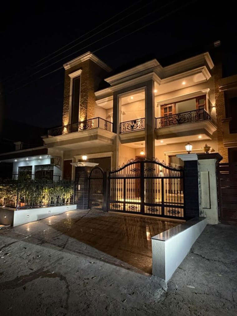 Exterior View, sector 80 6 Bedroom 300 Sq.Yd. Independent House In Sector 80 Mohali 10774431