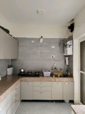 Kitchen in 2.5 BHK Builder Floor at Uppal Southend, Sector 49 – for Sale