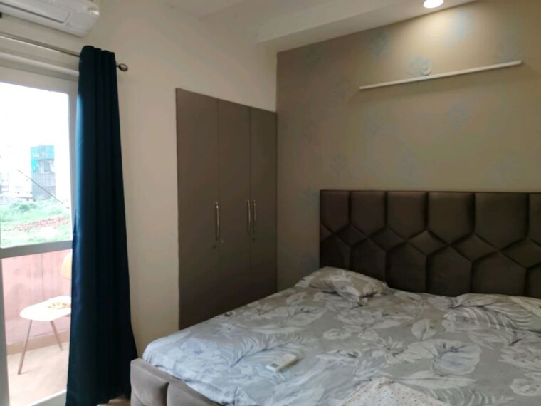 Bedroom, uppal-southend 2.5 Bedroom 180 Sq.Yd. Builder Floor In Sector 49 Gurgaon 10774446