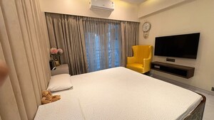 Bedroom in 2 BHK Apartment at Lokhandwala Octacrest, Kandivali East – for Rent